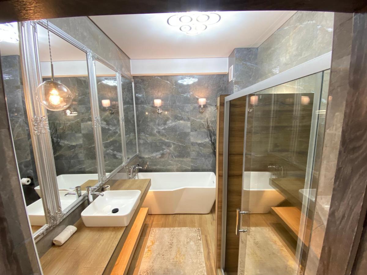 Rentnow Modern Lux Apartment In Centre Chisinau Exterior foto