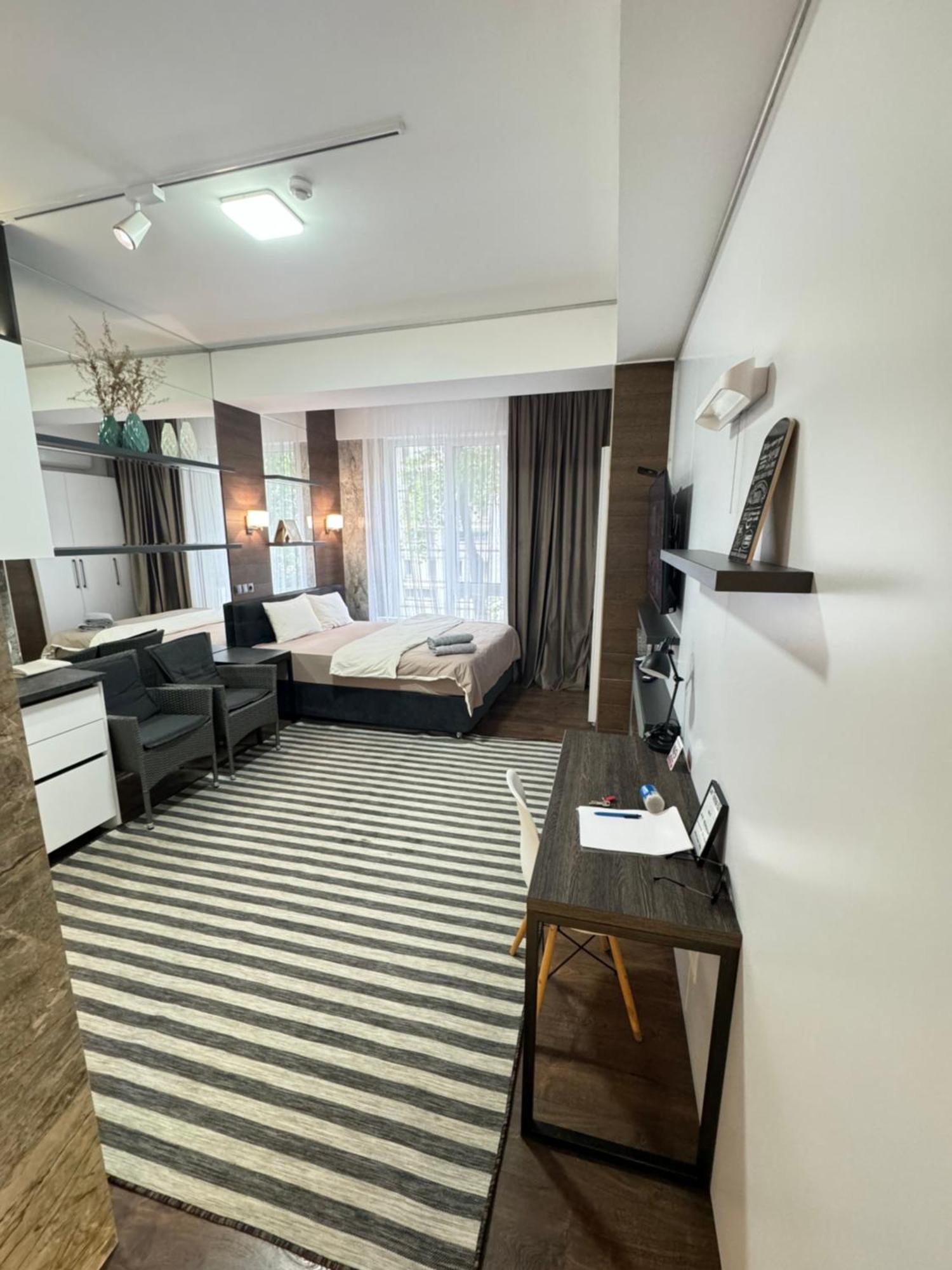 Rentnow Modern Lux Apartment In Centre Chisinau Exterior foto