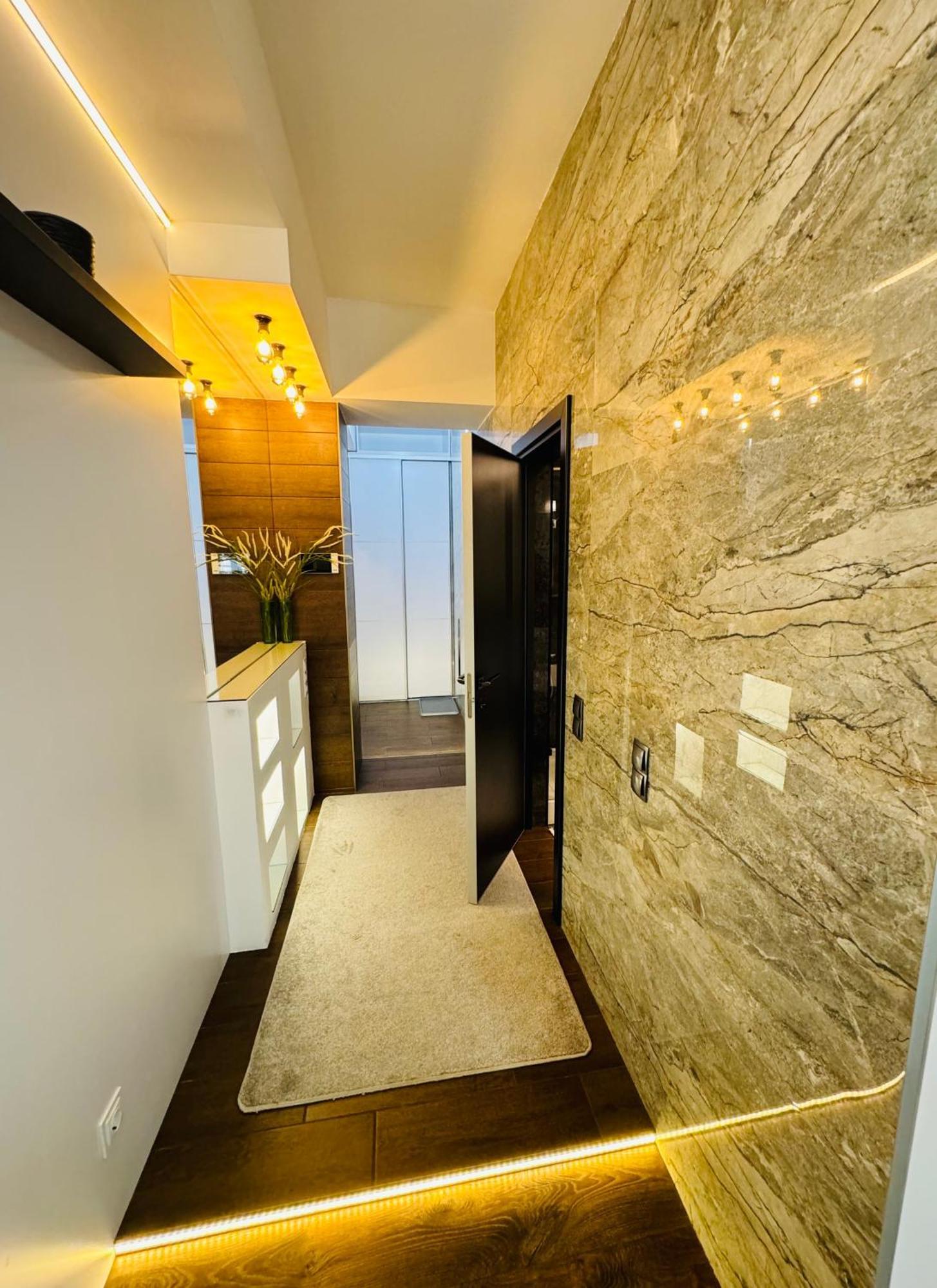 Rentnow Modern Lux Apartment In Centre Chisinau Exterior foto